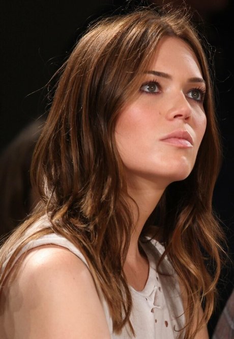 Amanda Leigh Moore トップ女優 画像