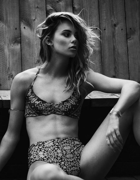 Amber Davis ポルノスター セックス 写真