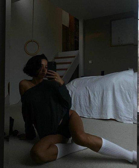 Zeynep Bastik 美しいモデル アーカイブ