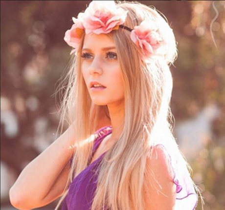 Alena Savostikova アダルトスター 写真