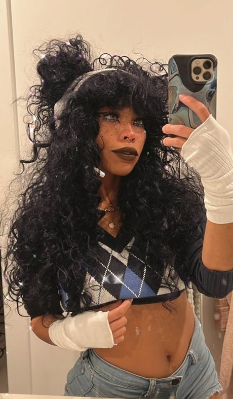 kieraplease ヌード女優 写真