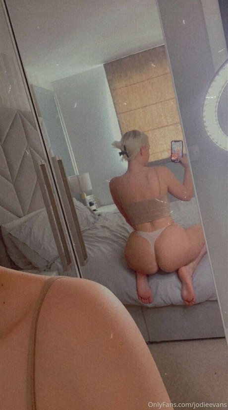 Jodie Evans アダルトスター 写真