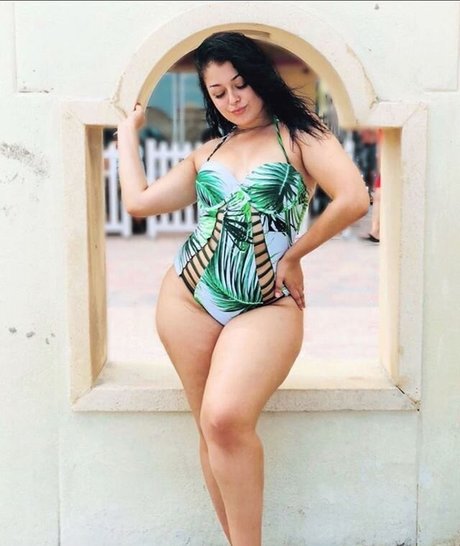 Cakedupkasey 美しい女優 写真