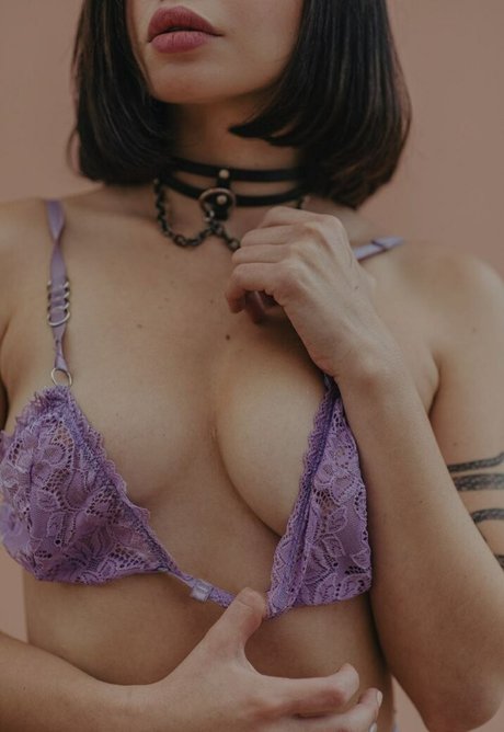 Paulabuenavidaa スターセックス 写真