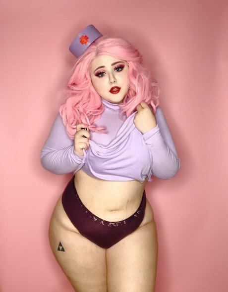 Miss Adrienne Park top profile image