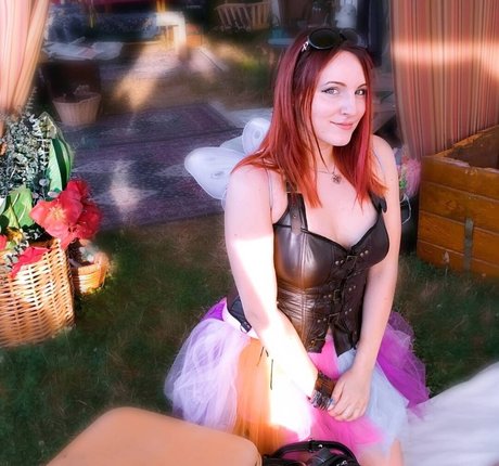 NixiePixel ヌードスター 写真