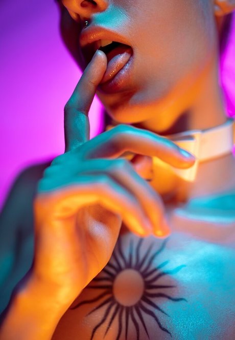 Biancia 女優 写真