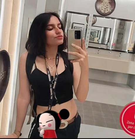 Itzel Navarro セックスポルノスター 写真