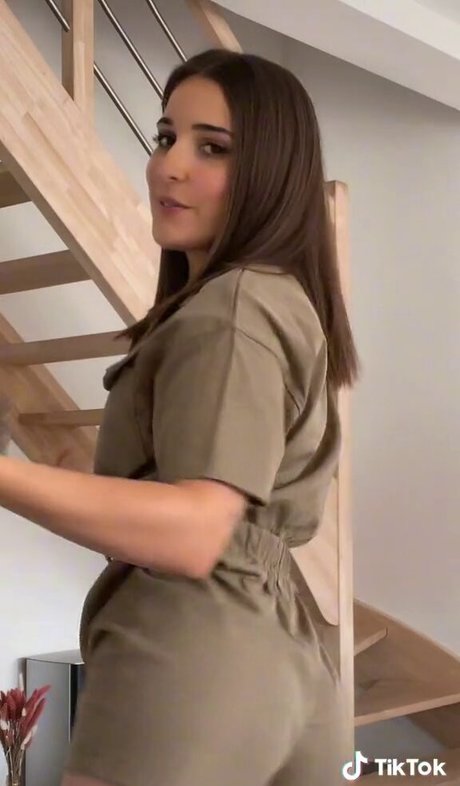 Apollinegrmz ホットモデル ギャラリー