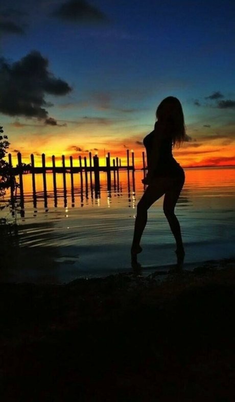 holisticstripperchef ポルノスター 可愛い 写真
