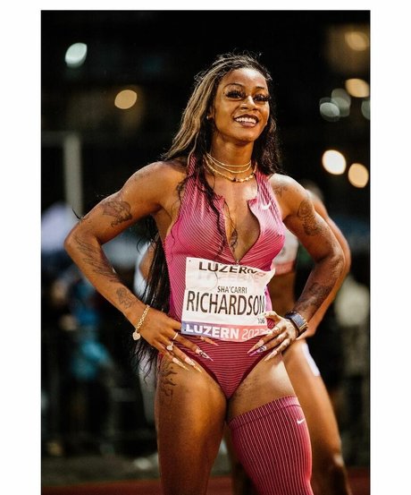 Sha Carri Richardson ポルノモデル アーカイブ