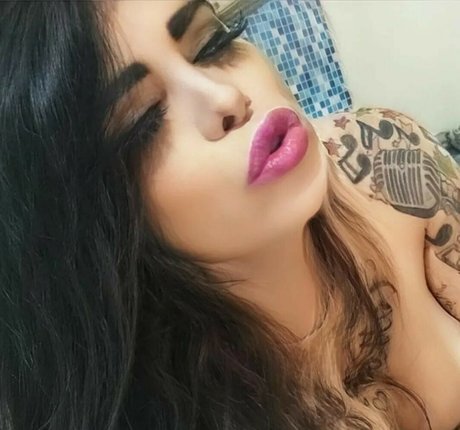 Bianca Soares 裸のスター 写真