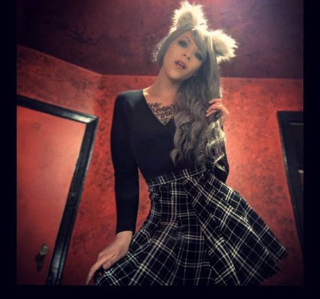 Trollslug 素敵な女優 写真