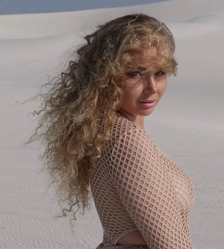 アジア人のお尻オンリーファンズ 美しいxxx 写真