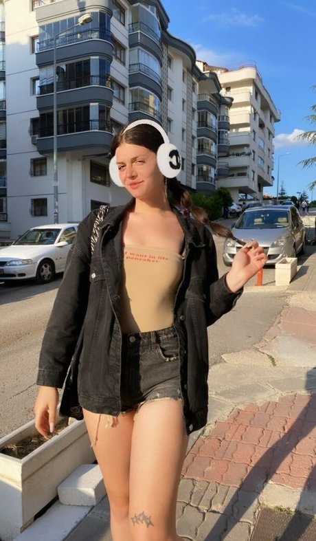 derin4y セクシーなポルノスター 写真