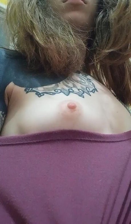 Freya Volt エロティックモデル 写真