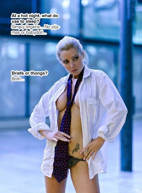 Sara Schwarz トップスター 写真