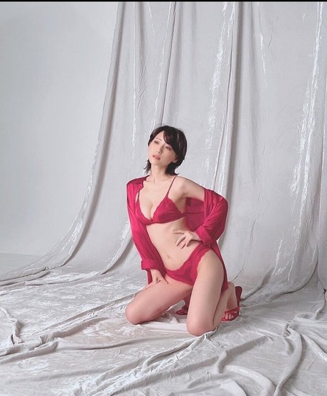 Tsunko ポルノスター 画像