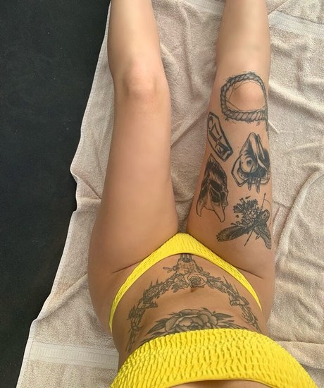 Sliceperfection 美しいポルノスター 写真
