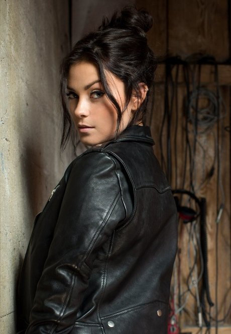 Alexandra Tyler セックスモデル 画像
