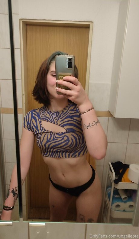 Malena Rutter ポルノスター 高品質 写真