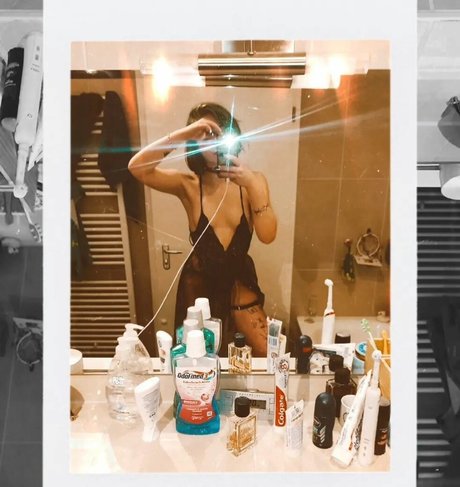 Malena Rutter エロティックなスター 写真