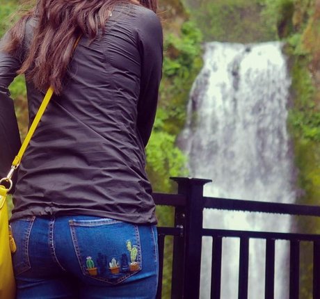 twomgovercsquared セックスモデル 画像