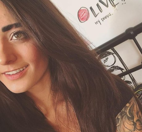 twomgovercsquared エロティックモデル 画像