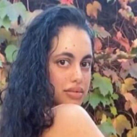 Razan Shihadeh 可愛いモデル アーカイブ