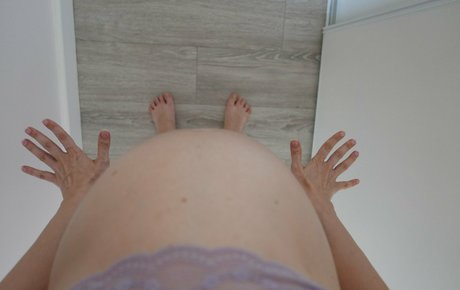 Carine Ribert エロティック女優 写真