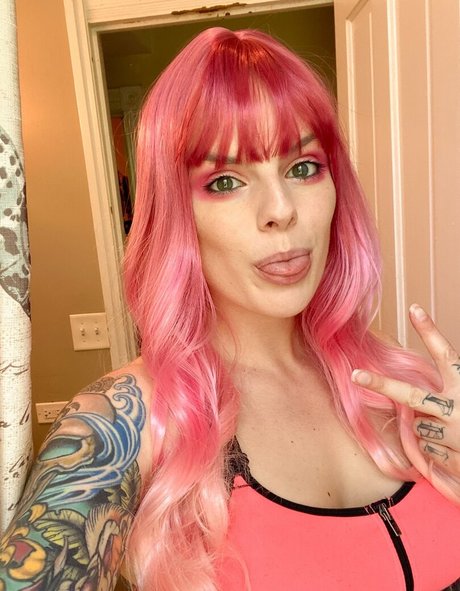 vickipsythemoore セクシーなポルノスター 画像