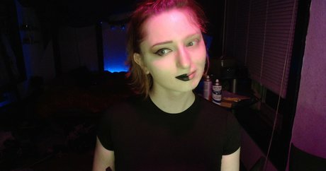 TooMuchTimeMyself ヌードモデル 写真