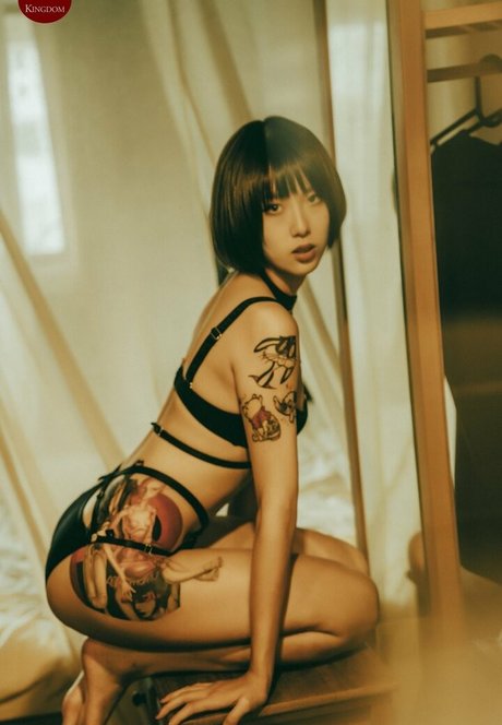 Hagikomomo ポルノスター ヌード 写真