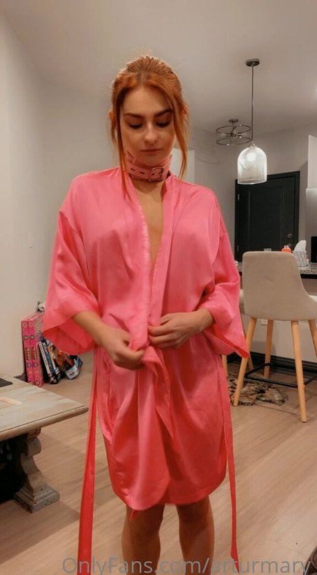 Arturmary エロティックなスター 画像