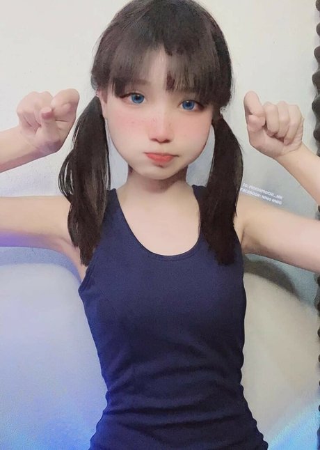 Mochimochi nn ポルノスター 写真