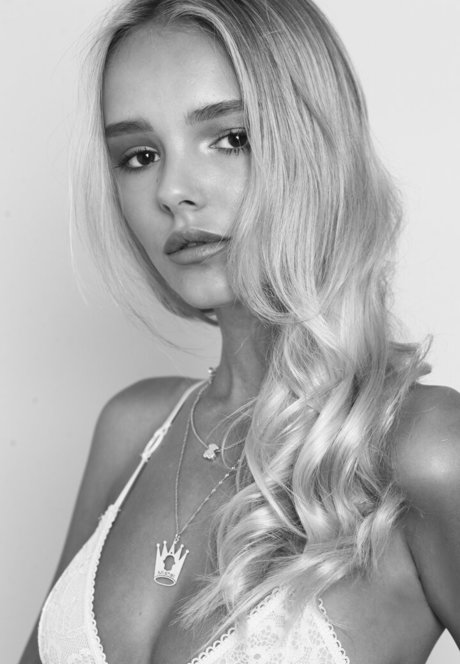 Mishel Zabelman セックススター 写真