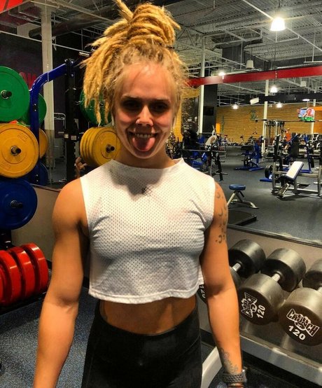 Mel With The Dreads 素敵なモデル 画像