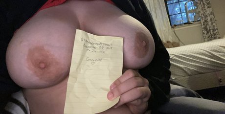 Any Baby Mooshi 美しいポルノスター 写真