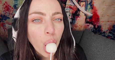 Jackie Does ASMR アダルトスター 写真