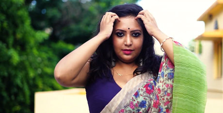 Yajnaseni ポルノスター 可愛い 写真