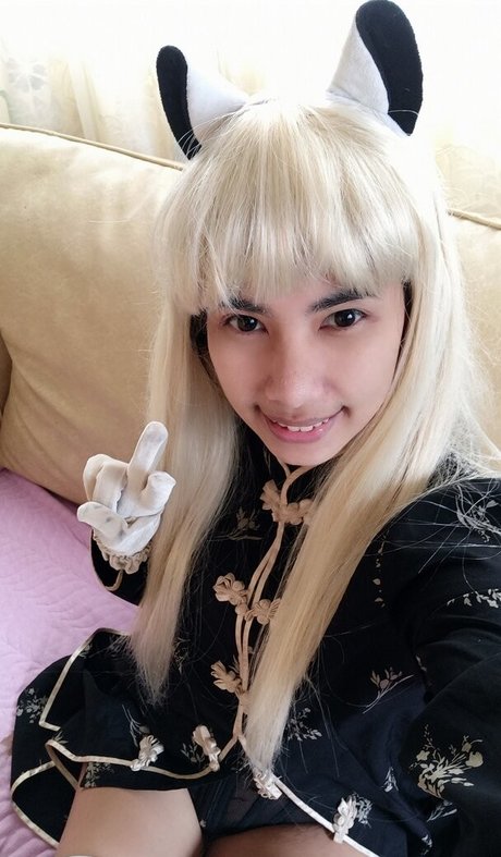黒人ペニスオンリーファンズ エロチック 写真
