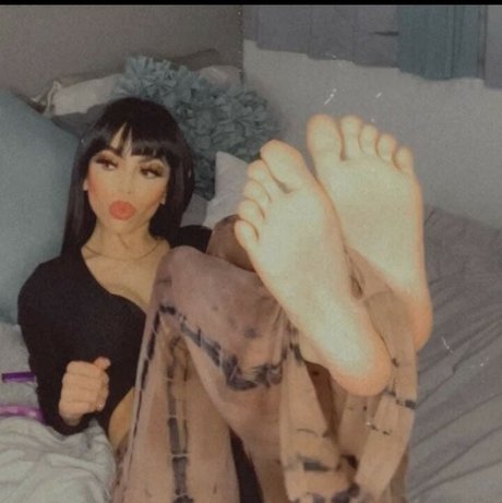 Breanna Riverside セクシーモデル 写真