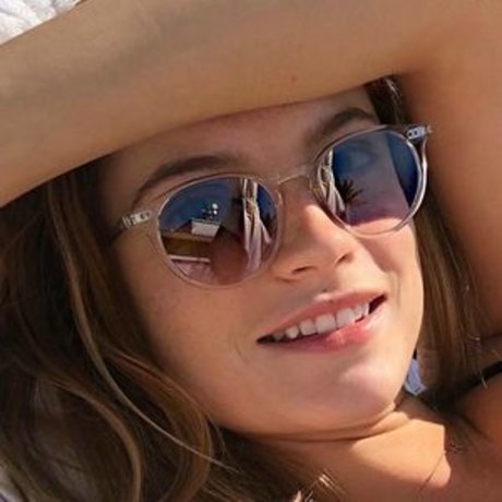 Hannahrosemasi ホットなスター 写真