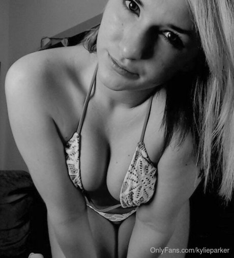Kylie Parker ポルノ女優 画像