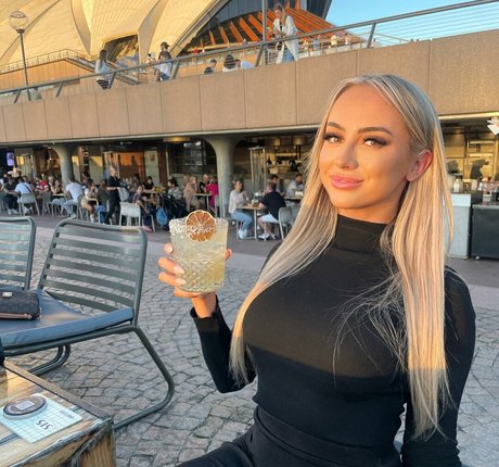 Taylah Small top profile image