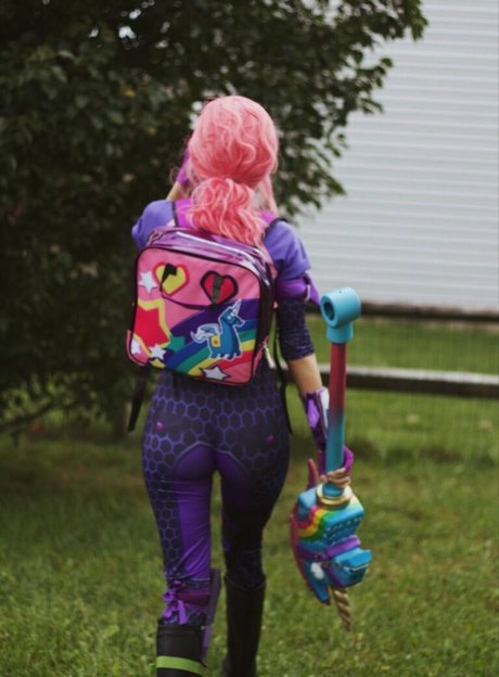 Kylee Carter ポルノスター アート 写真