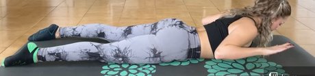 trivitv ホットなモデル ギャラリー