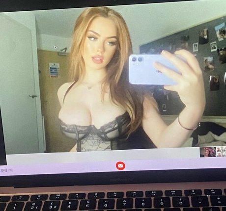 Neave Dare ホット女優 画像