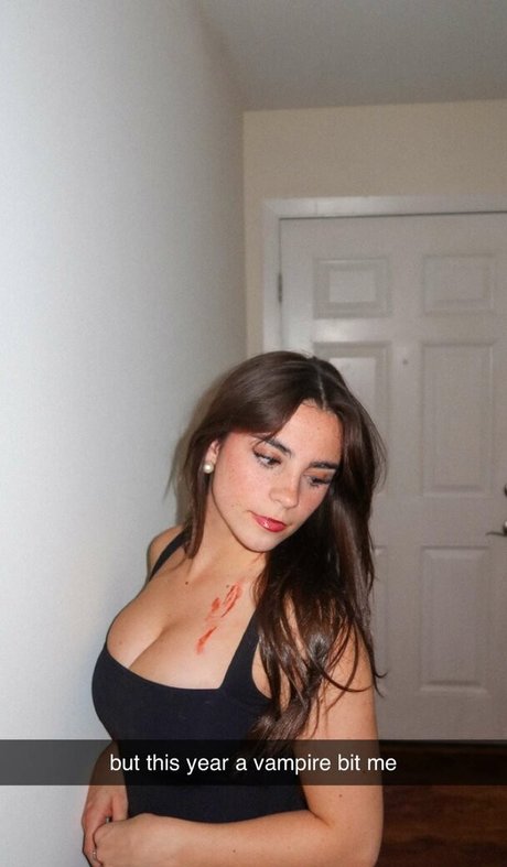 Sofiacrnilovic 独占女優 ギャラリー
