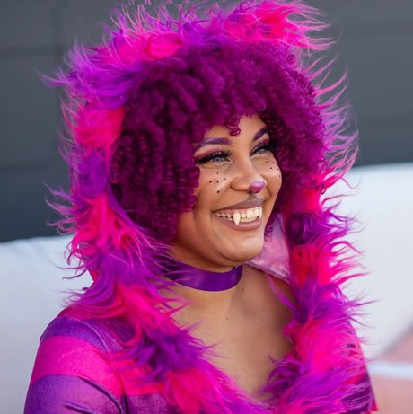 Animated Aja 無料のポルノスター ギャラリー